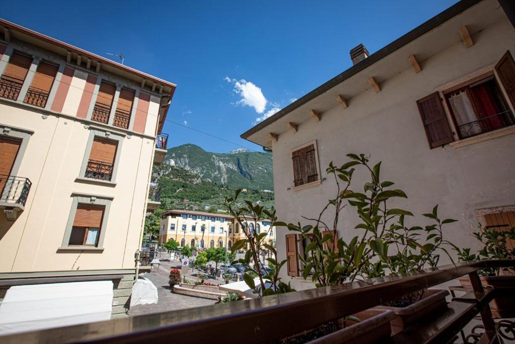 Hotel Lago Di Garda Malcesine Exterior foto